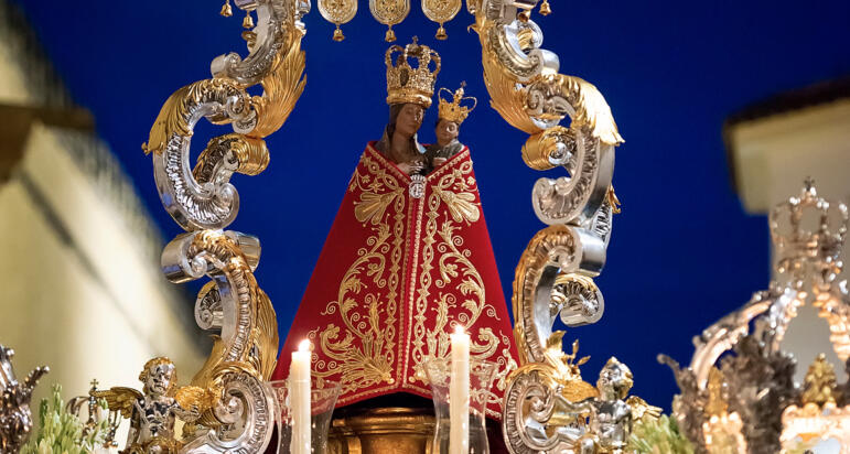 ELEGIDOS LOS CAPATACES Y LA BANDA PARA NUESTRA SEÑORA DE LA FUENSANTA CORONADA