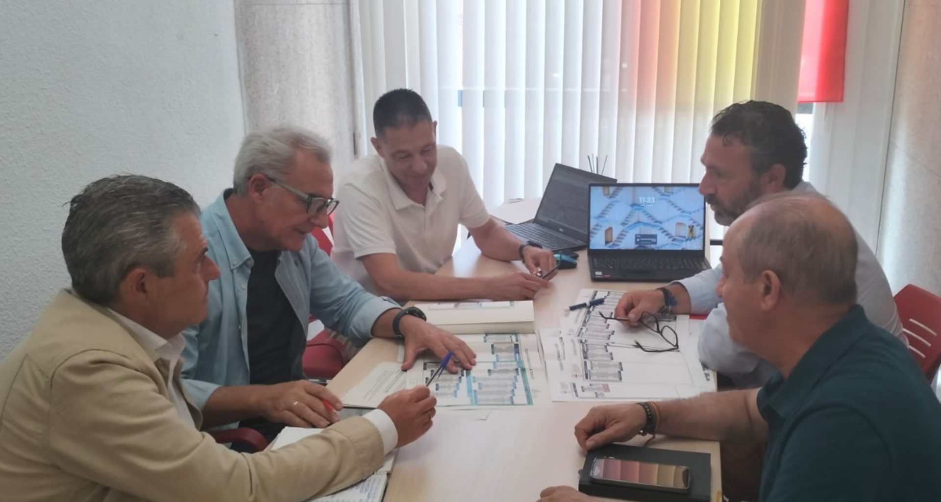 Avanza la organización del Magno Vía Crucis tras una reunión de coordinación con el Ayuntamiento 