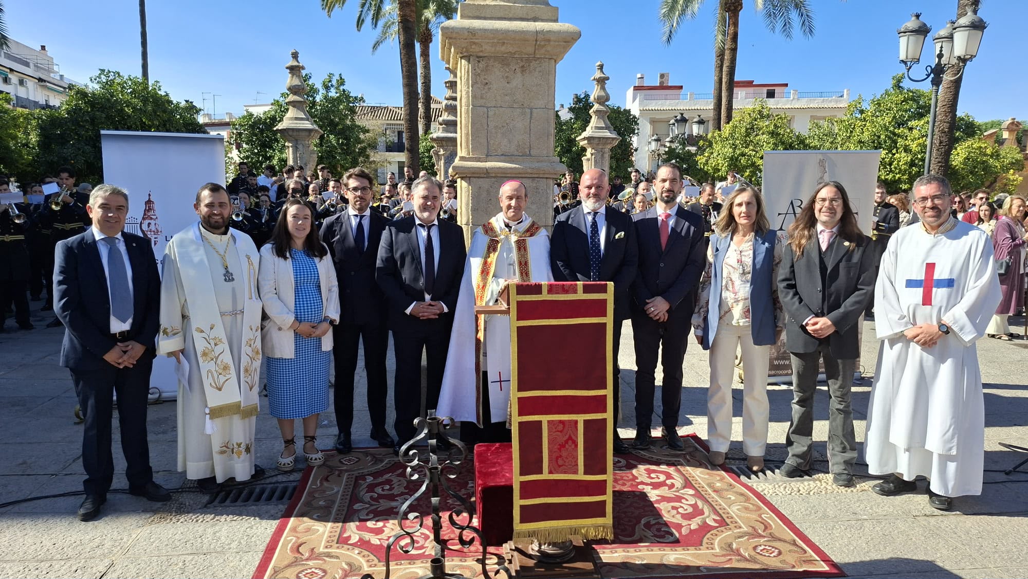 La Agrupación acompaña a Córdoba en la solemne Eucaristía a San Rafael y en la recuperación del triunfo del Alpargate